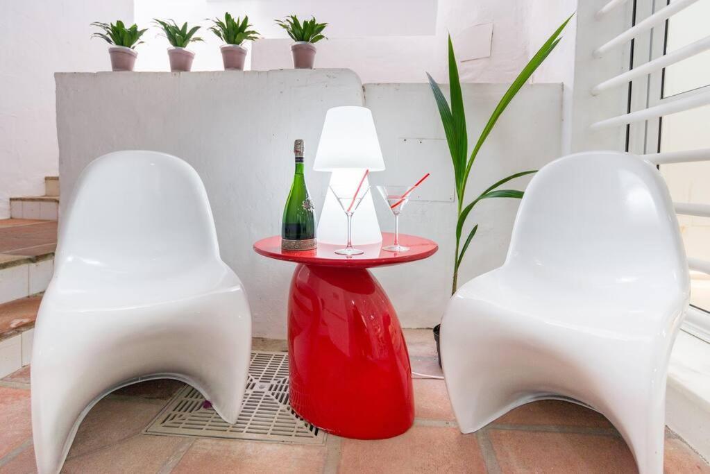 Incredible Luxury Location In Puerto Banus Beach For Families Марбелья Экстерьер фото