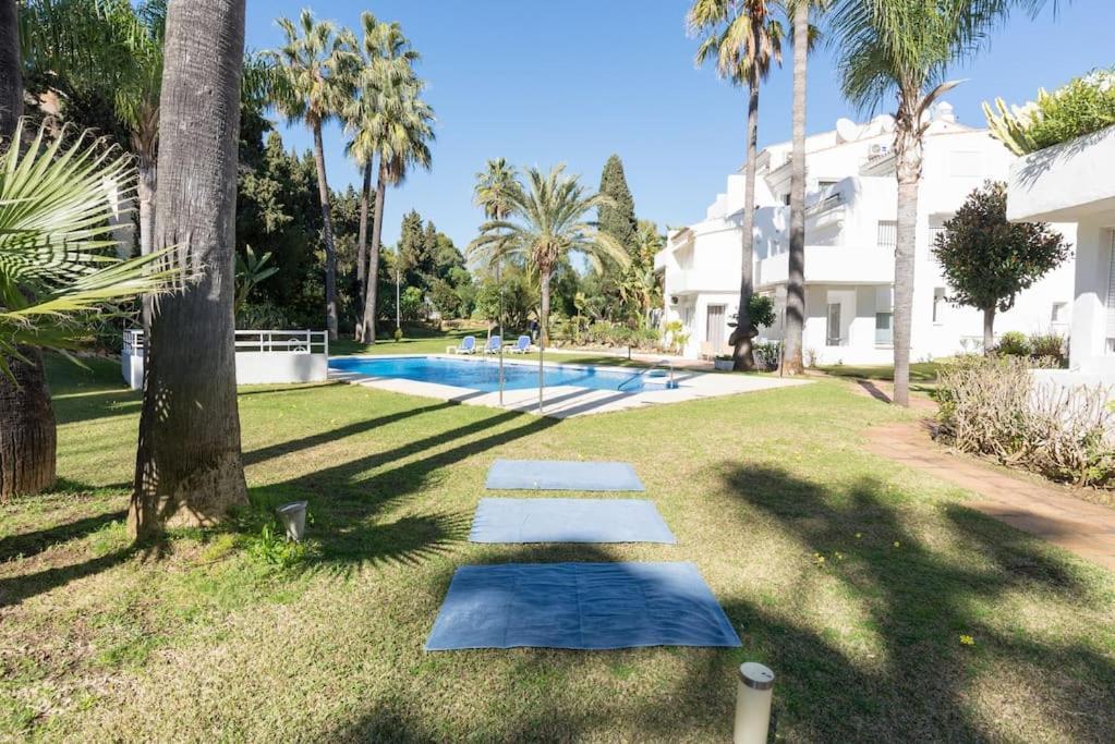 Incredible Luxury Location In Puerto Banus Beach For Families Марбелья Экстерьер фото