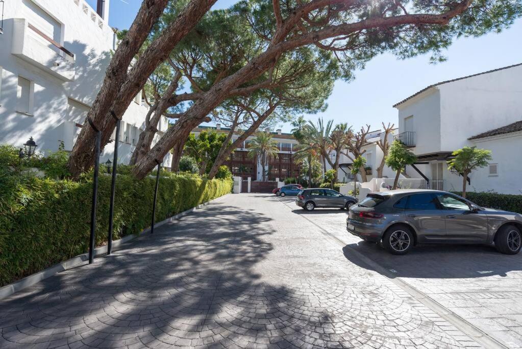 Incredible Luxury Location In Puerto Banus Beach For Families Марбелья Экстерьер фото