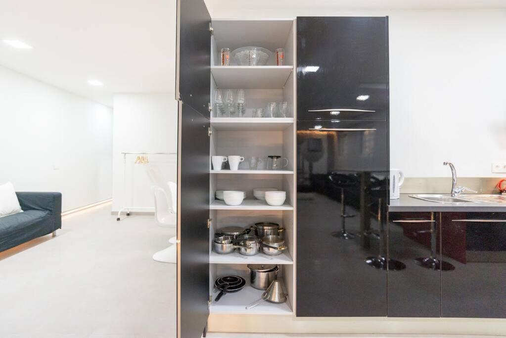 Incredible Luxury Location In Puerto Banus Beach For Families Марбелья Экстерьер фото
