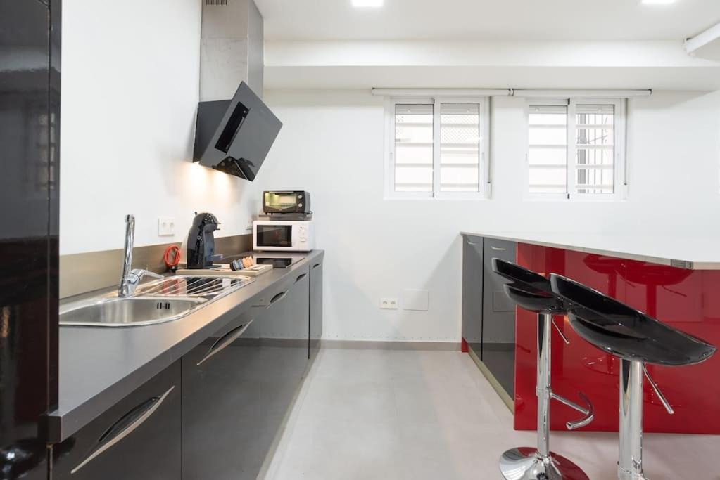 Incredible Luxury Location In Puerto Banus Beach For Families Марбелья Экстерьер фото