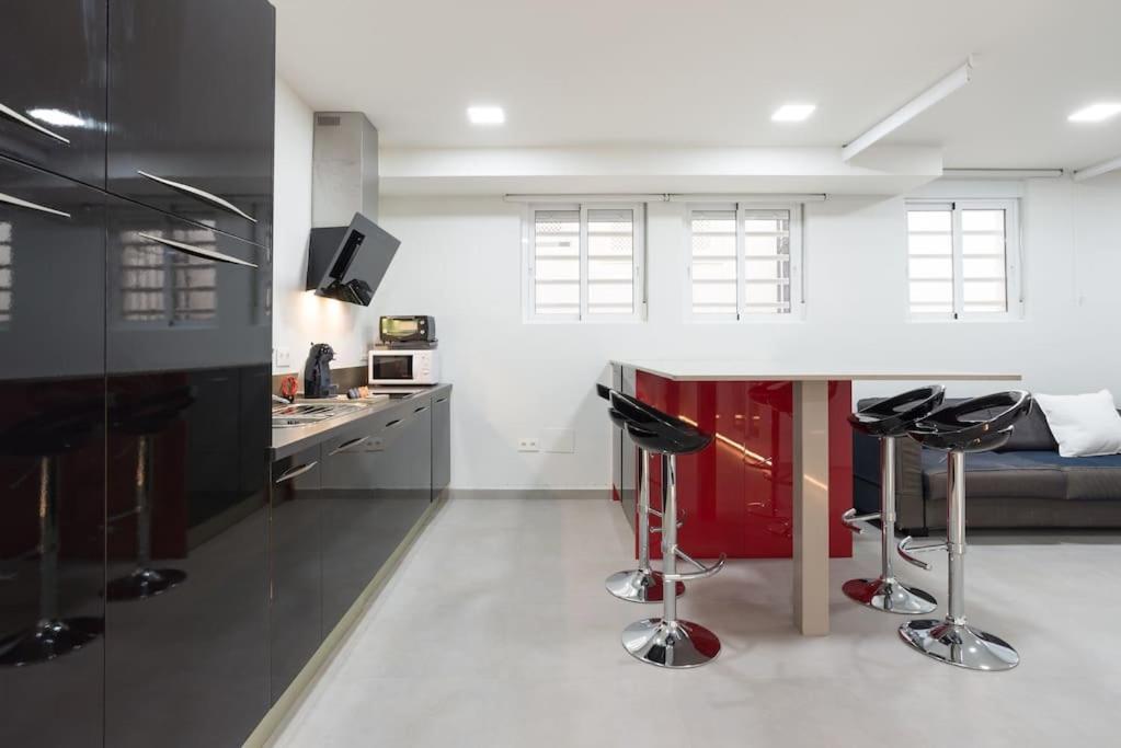 Incredible Luxury Location In Puerto Banus Beach For Families Марбелья Экстерьер фото